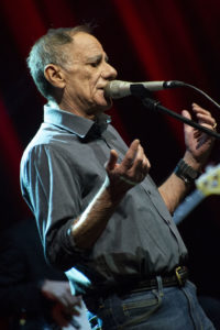 Roberto Vecchioni Teatro Brancaccio Roma ph Doralisa D'Urso (14)