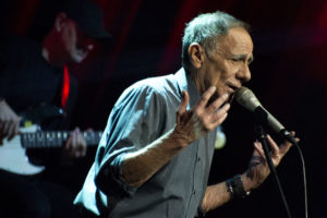 Roberto Vecchioni Teatro Brancaccio Roma ph Doralisa D'Urso (15)