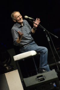 Roberto Vecchioni Teatro Brancaccio Roma ph Doralisa D'Urso (18)