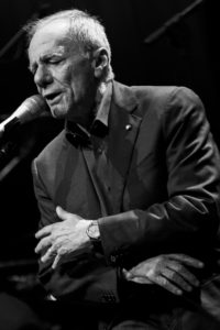 Roberto Vecchioni Teatro Brancaccio Roma ph Doralisa D'Urso (21)