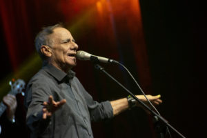 Roberto Vecchioni Teatro Brancaccio Roma ph Doralisa D'Urso (3)