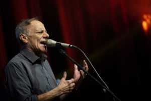 Roberto Vecchioni Teatro Brancaccio Roma ph Doralisa D'Urso (9)