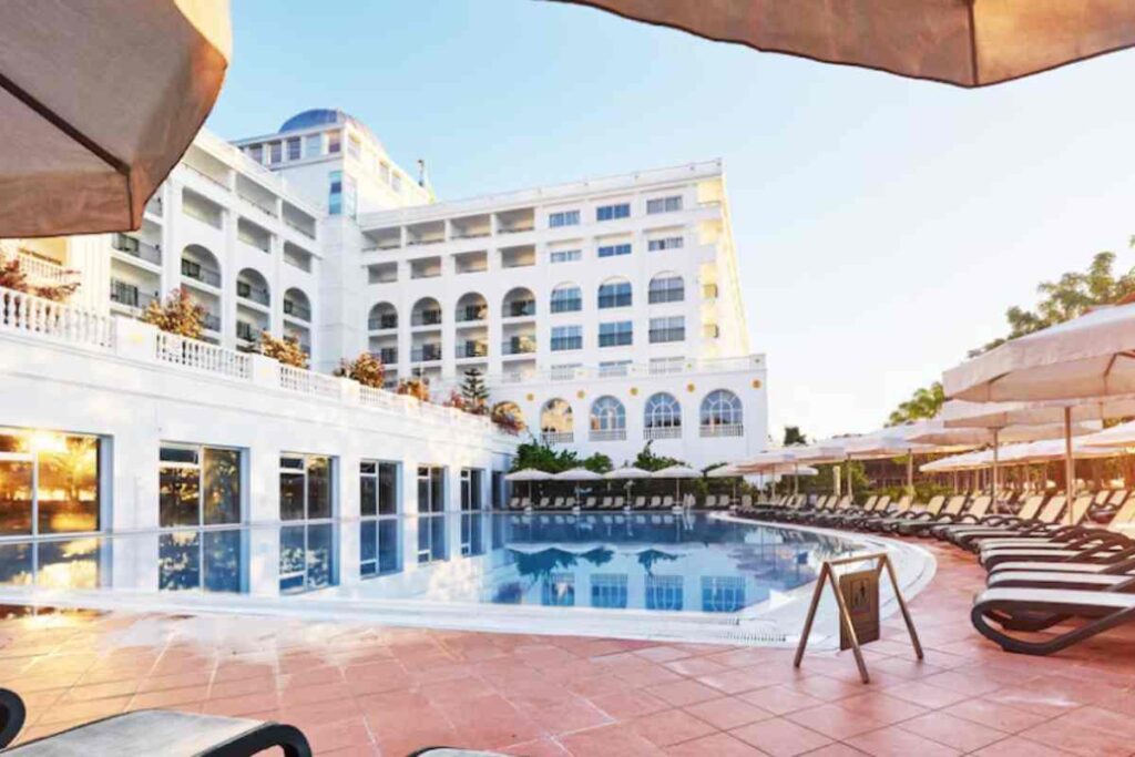 Hotel