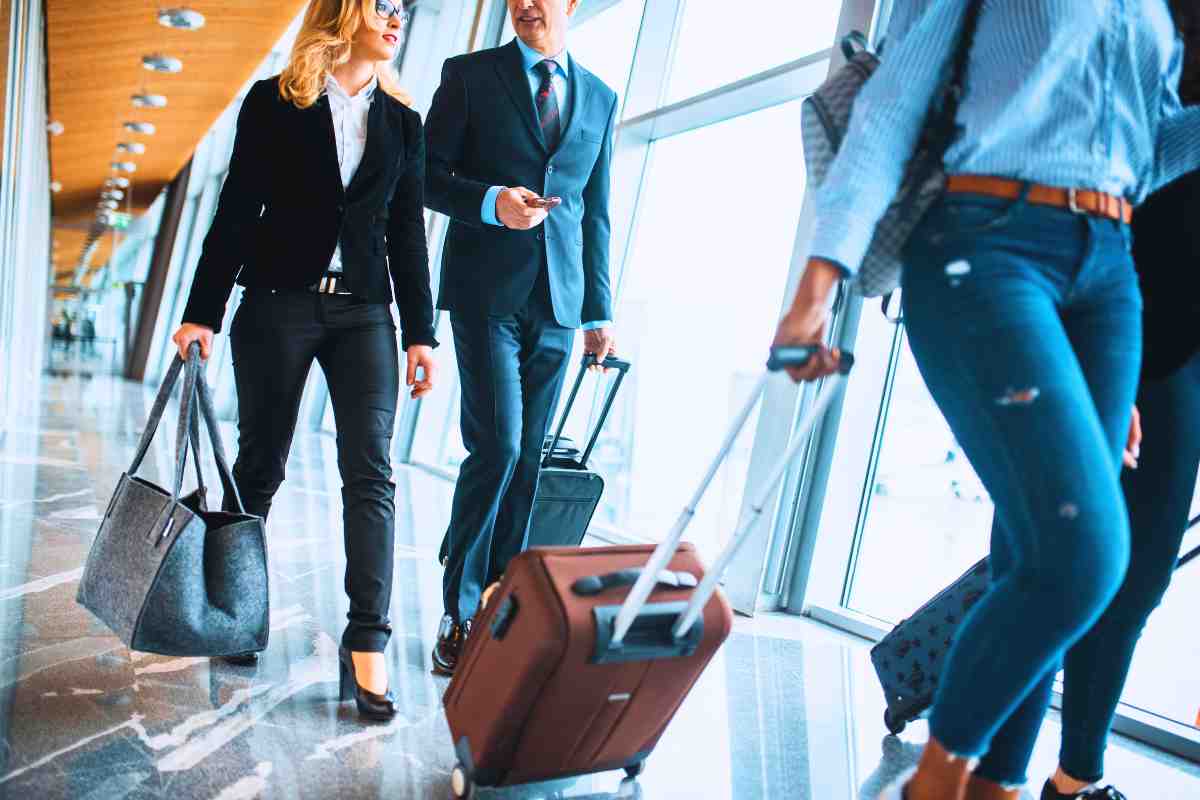 nuove regole per i bagagli in aereo