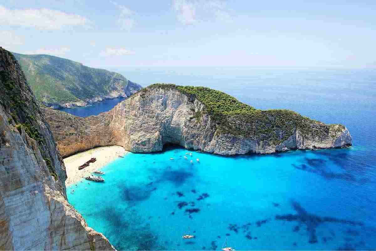 Camera a 15 euro e cene a 10, ecco i dettagli e dove si trova questo posto