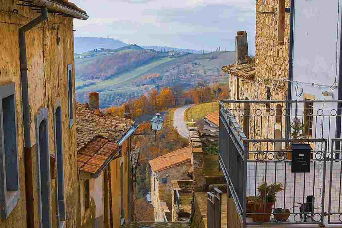 borgo medievale in Campania sta stupendo tutti