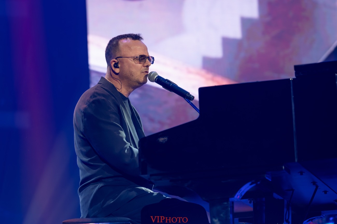 456175aa 2121 438b befb 9528ecef066e