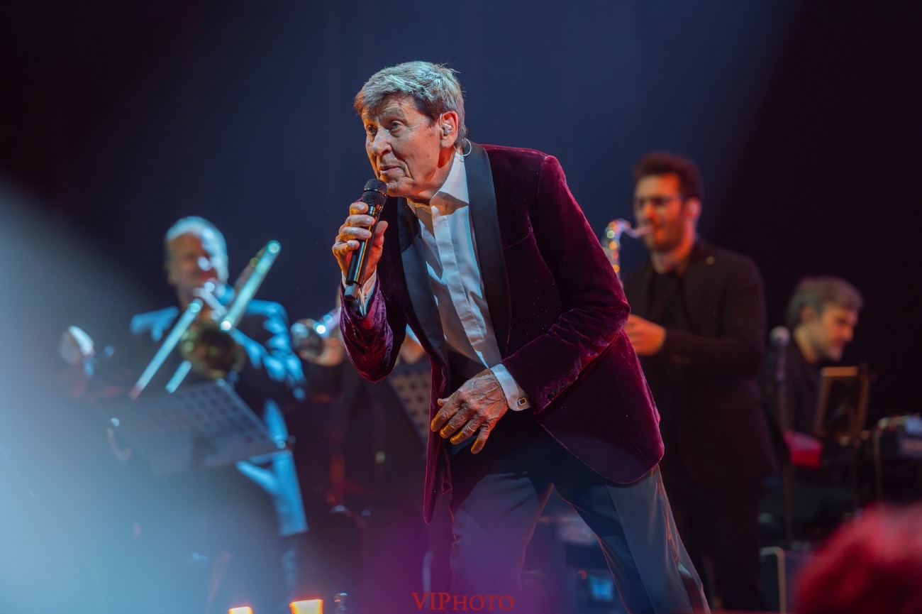 Gianni Morandi pH Vincenzo Pagliarulo